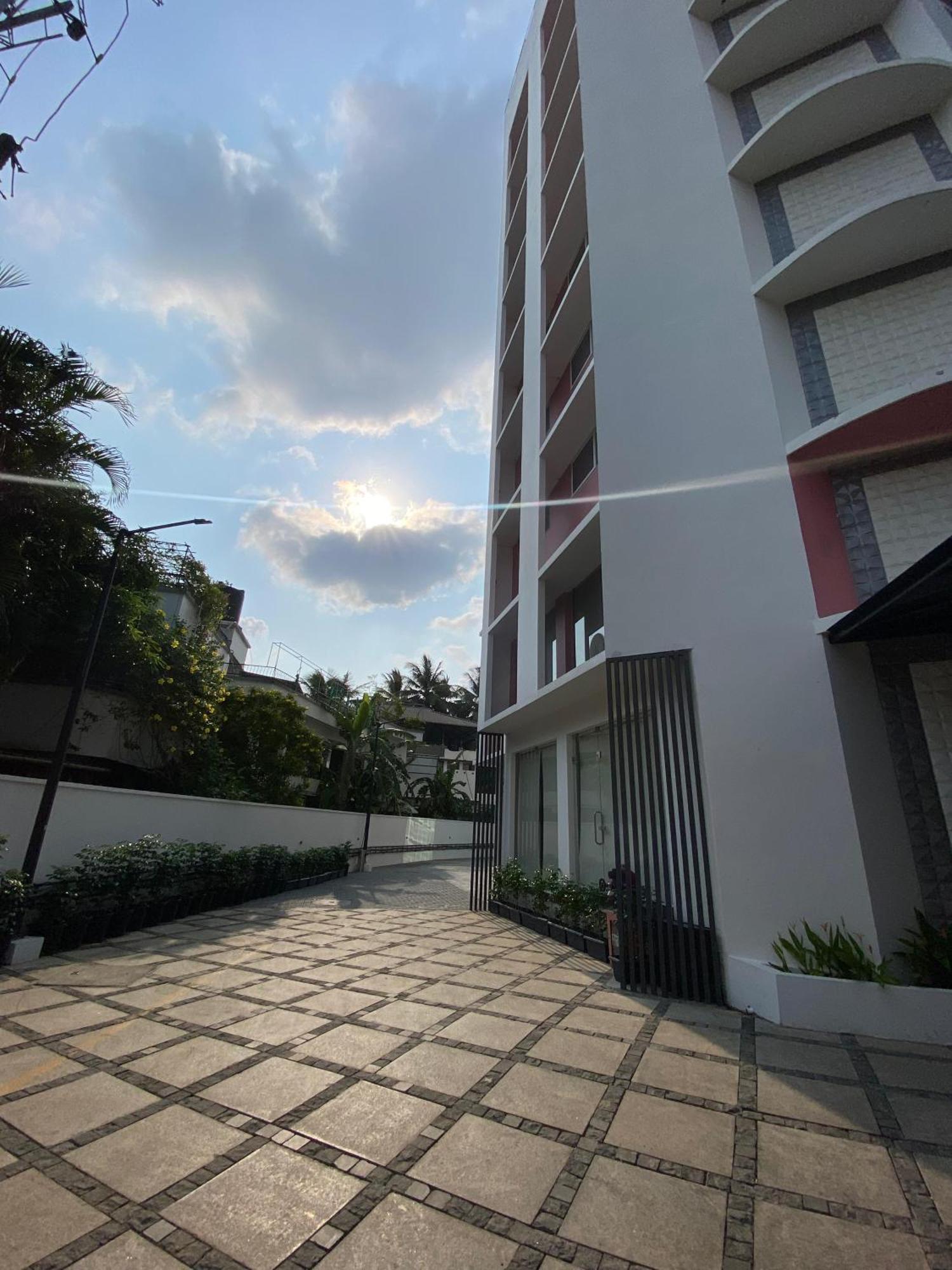 The Habitat Suites Guruvāyūr Esterno foto