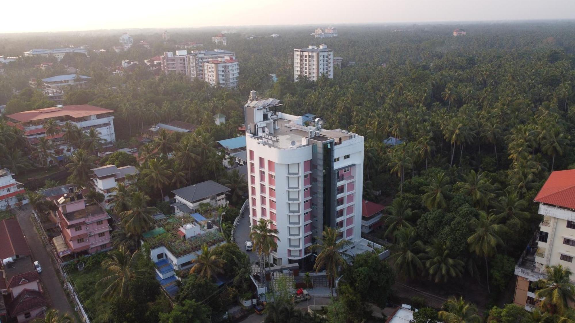 The Habitat Suites Guruvāyūr Esterno foto