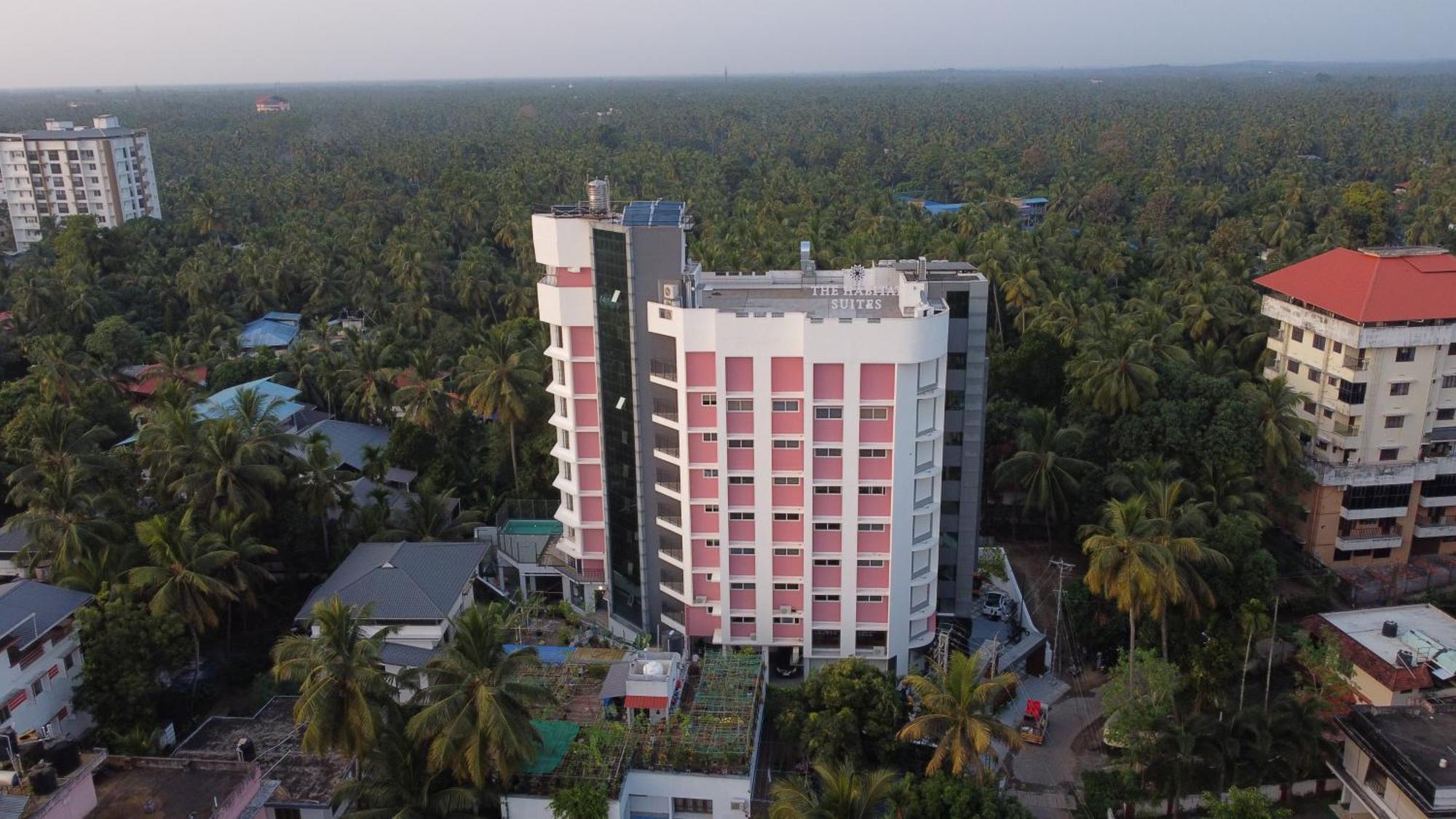 The Habitat Suites Guruvāyūr Esterno foto