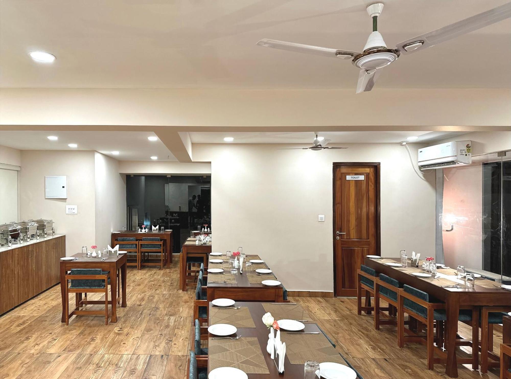 The Habitat Suites Guruvāyūr Esterno foto
