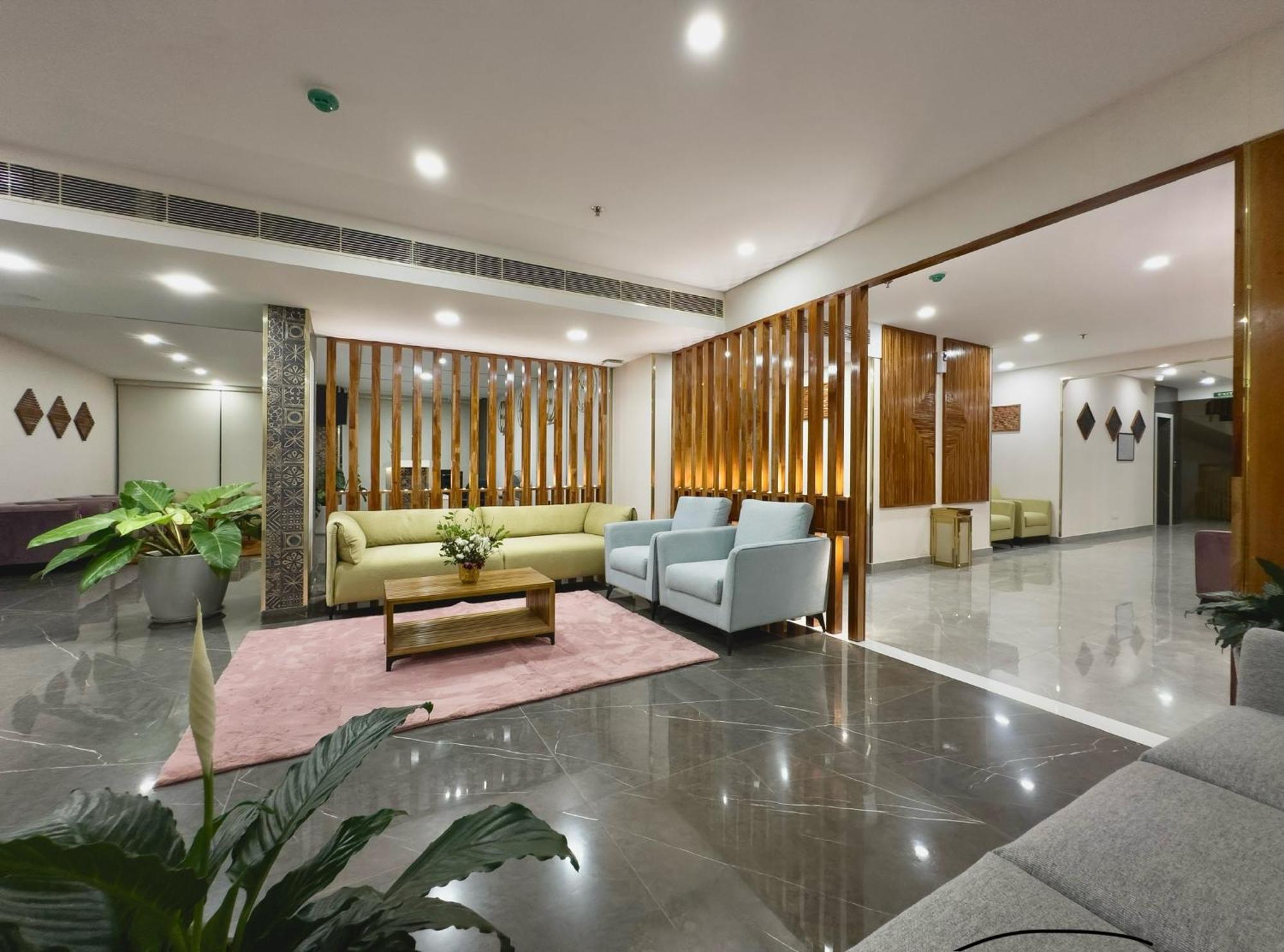 The Habitat Suites Guruvāyūr Esterno foto